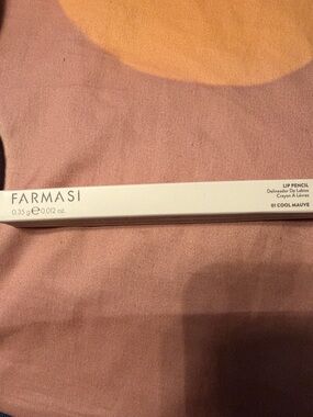 Farmasi Lip Pencil 01 Cool Mauve - Mauve Pink